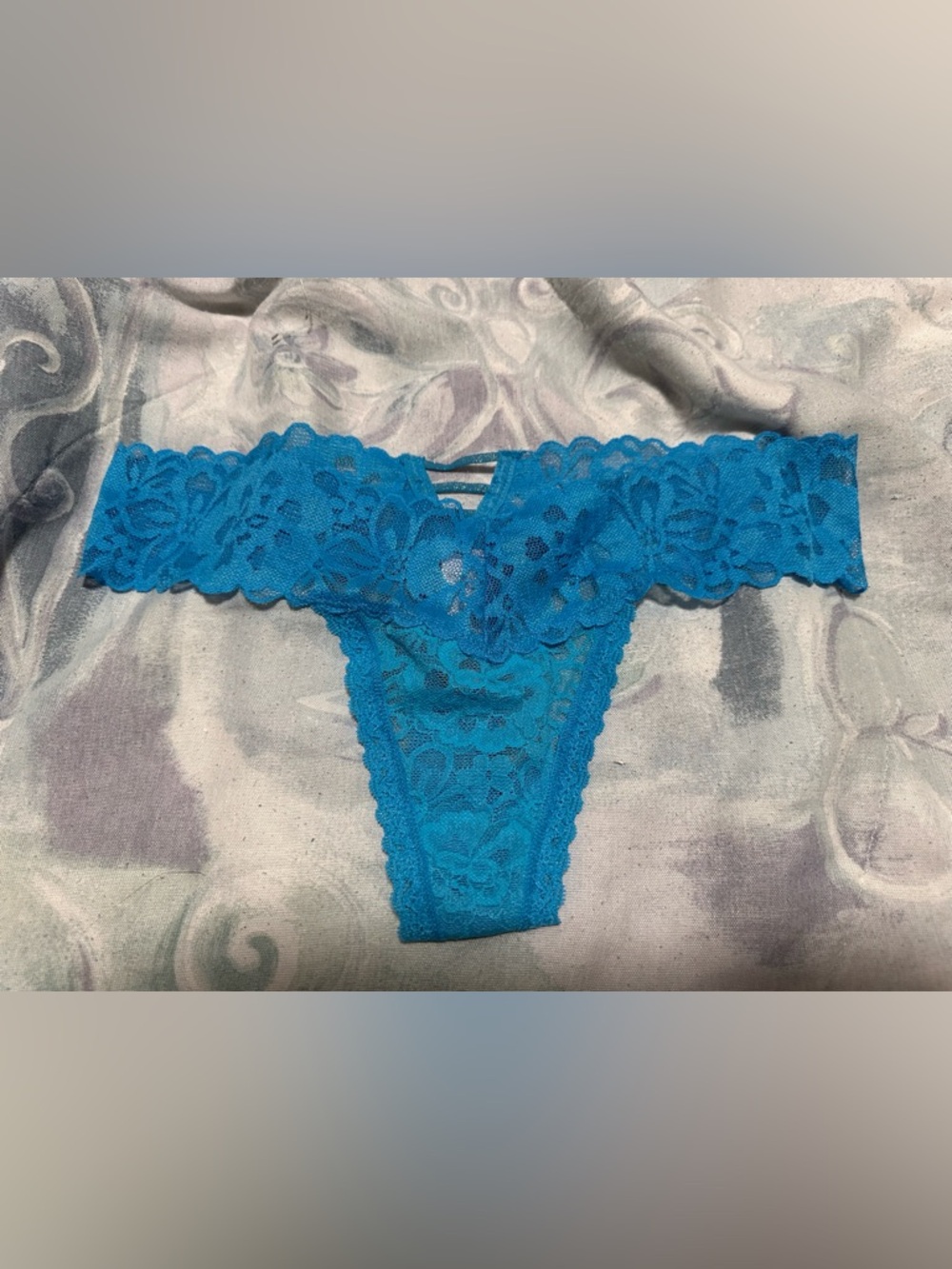 NWT Victoria's Secret Turquoise Lace Thong Panty Women’s Medium